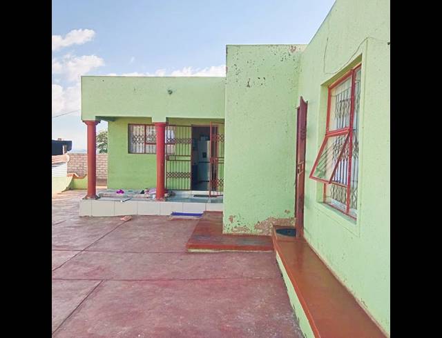 5 BEDROOM HOUSE FOR SALE IN MANKWENG